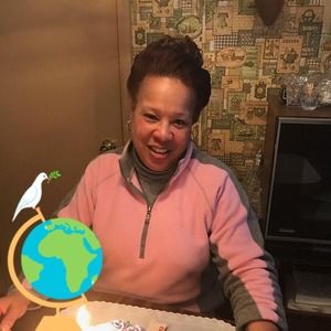 Meet your Posher, Gladys